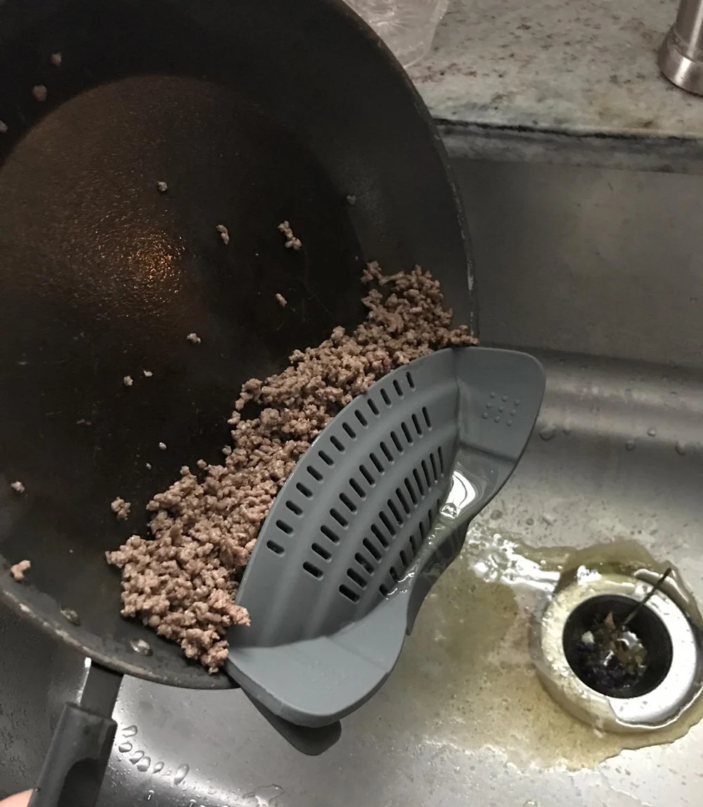 Fits pots and pans