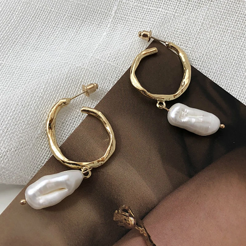 SRCOI Gold Color Metal Freshwater Pearl Hoop Earrings S925 Sterling Silver Pin Geometric Circle Wedding Earrings Women Jewelry