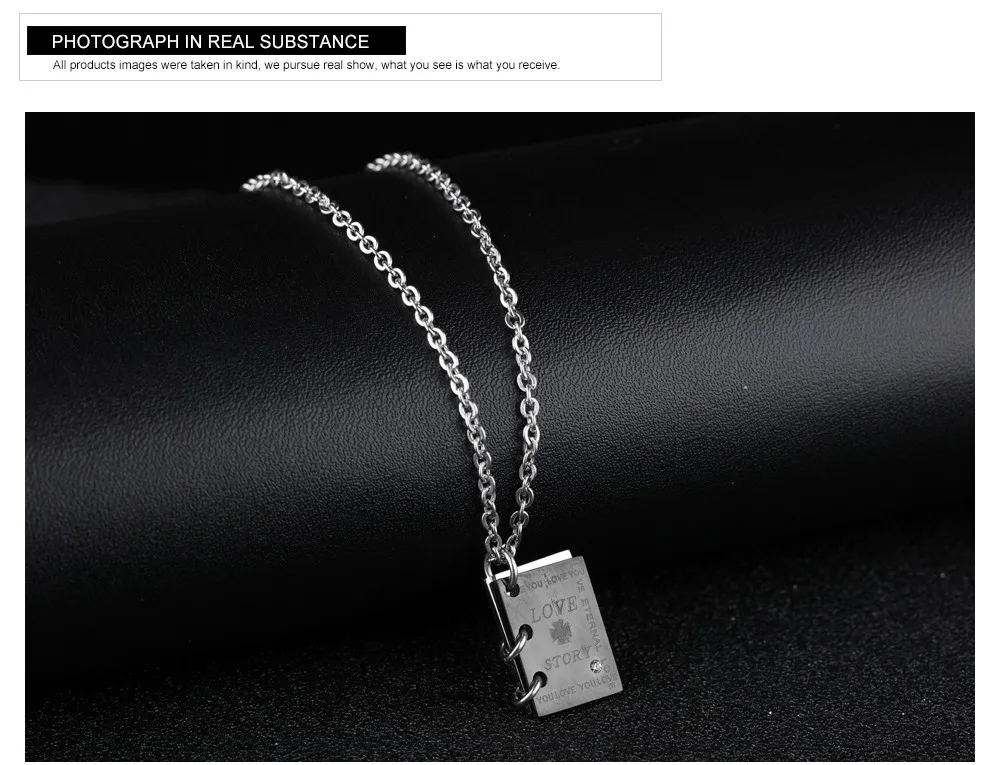necklaces & pendants