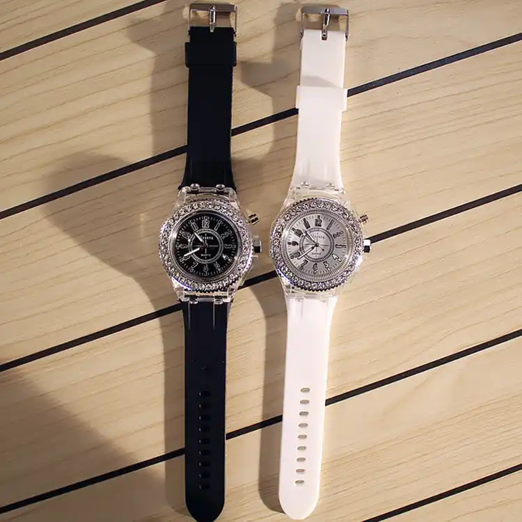 led flash luminous watch personality trends students lovers jellies woman men's watches 7 color light wristwatch