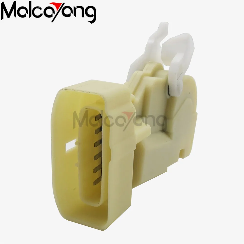 Nissan Sentra Service Manual: B0091 Front side air bag satellite sensor LH Nissan Sentra Service Manual: B0091 Front side air bag satellite sensor LH