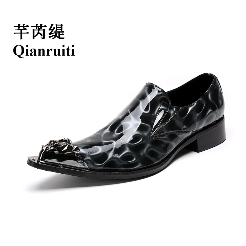 

British Style Patent Leather Men Dress Shoes Loafers Paisley Oxfords Wedding Shoes Metal Toe Slip-on Footwear Male Shoe