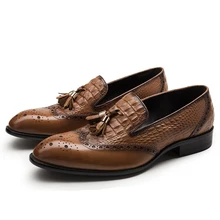 Crocodile Grain brun/noir mocassins formelle chaussures hommes casual chaussures en cuir véritable robe chaussures hommes chaussures de mariage avec le gland