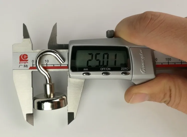 7503