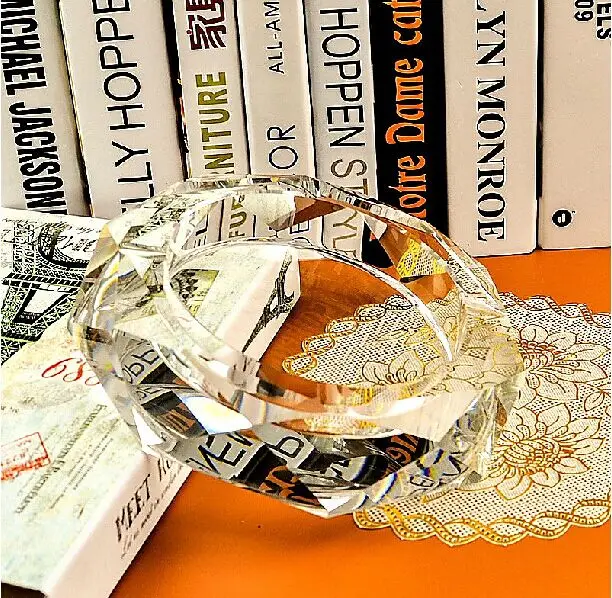 

Big Size Top Grade Crystal Ashtray 4 Cigar Crystal Ashtray CA004 (15x15cm)