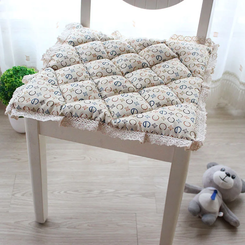 

Cute Flower Print Crochet Hollow Bubble Pad Chair Cushions Dining Seat Cushion Pastoral Office Chair Mat Quilted Cushion 45x45cm
