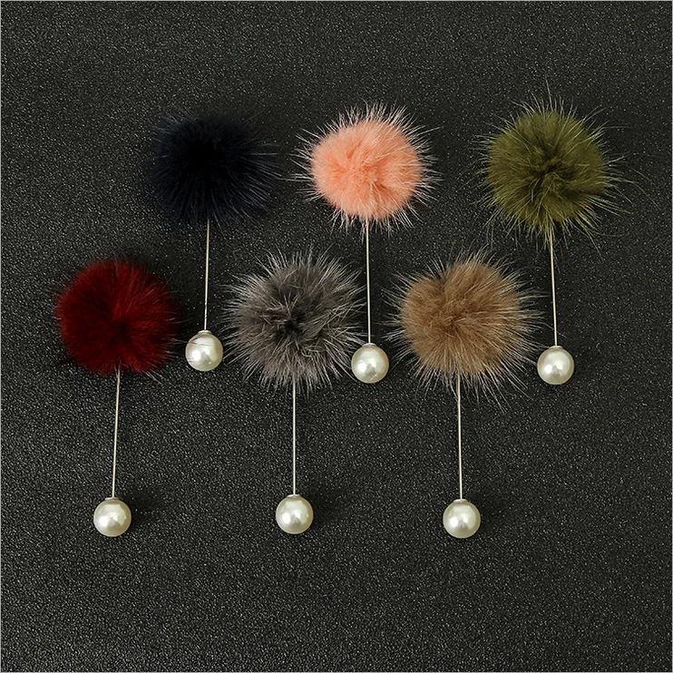 

2019 New cute Charm Simulated Pearl Brooch Pins For Women Korean Fur pompom Ball Piercing Lapel Brooches Collar Jewelry Gift