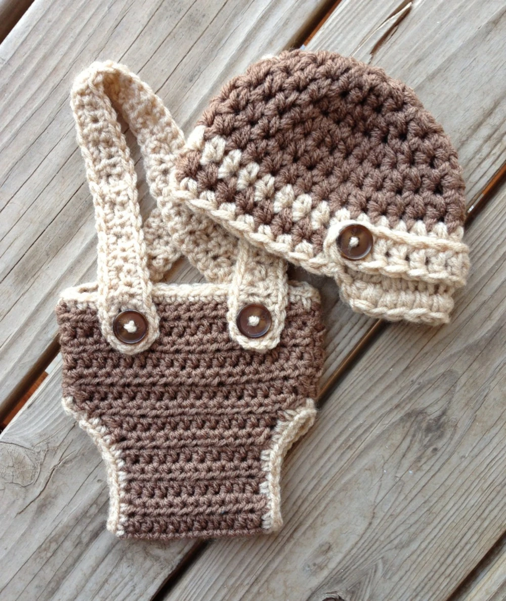 crochet baby shorts