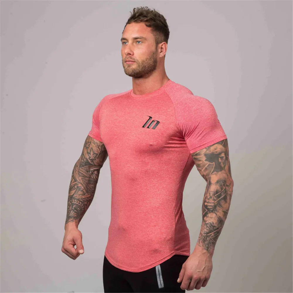 Compression T-shirt Running Sport Mens Gym Fitness Superelastic Quick dry Skinny t shirt Summer Male Jogging Training Tees Tops