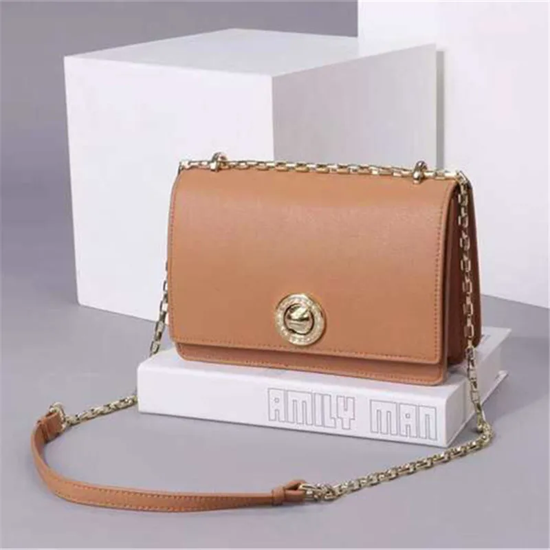 

The First Layer of Leather Casual and Simple Shoulder Clutch Bags Fashion Color Crossbody Luxury Women Hand Bag Small Chain Lock