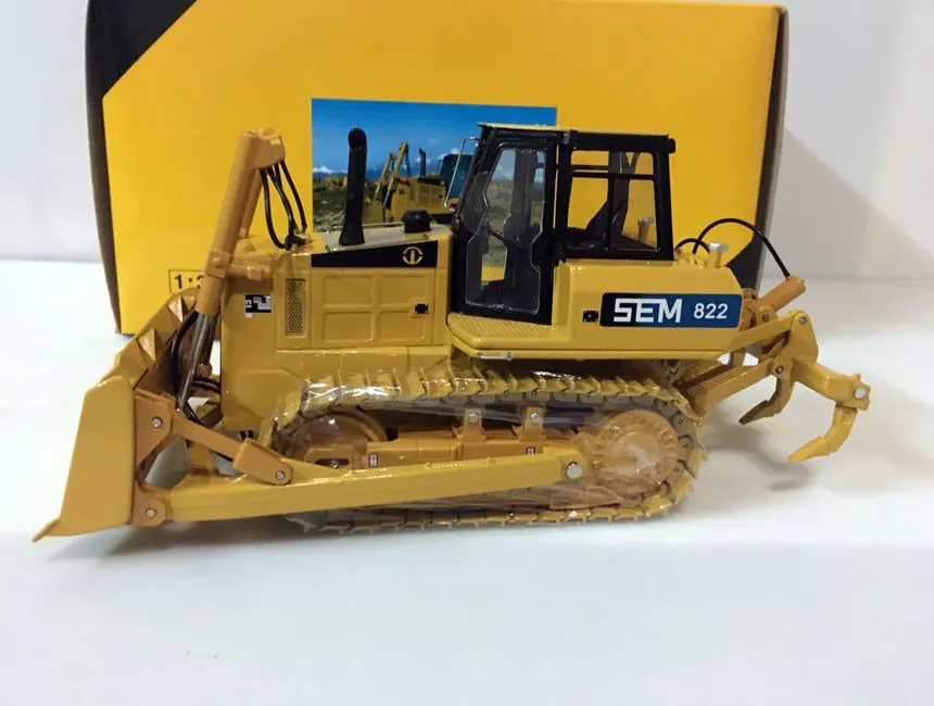 SG модель гусеница SEM 822 бульдозер масштаб 1/35 литье под давлением|caterpillar model|caterpillar