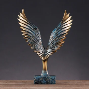 

Scandinavian Creative Mirs Wing-Spreading Ornaments American and European Craft Sculpture for Office Decoration of Living Room