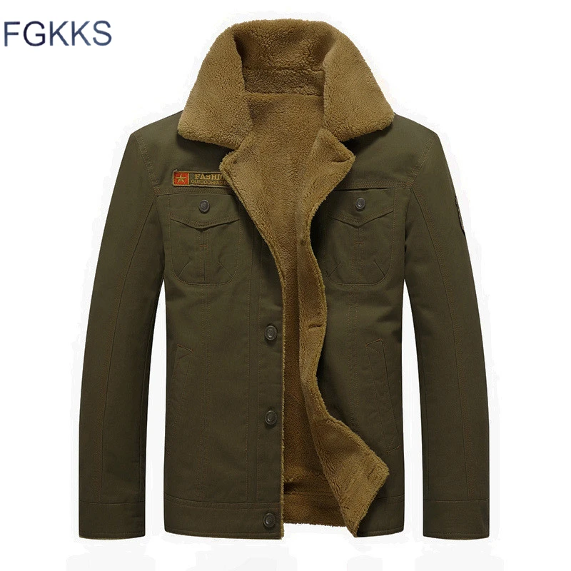 

FGKKS Men Jackets Warm Parka Coat Military Bomber Jackets Men's Cotton Thick Army Fashion Tactical Outwear Male Jackets