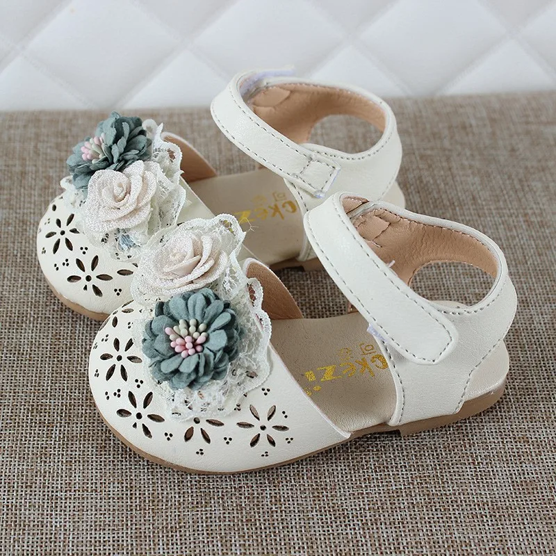 Г. Новая летняя детская обувь милые босоножки для девочек-принцесс из кожи с цветочным рисунком нескользящая обувь с вырезами для малышей