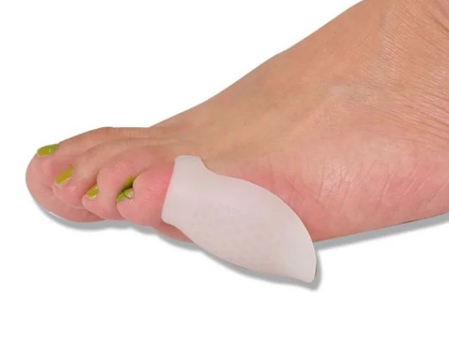 Tailors Toe Bunionette Little Bunion Protector Last Gel защитный разделитель | Красота и здоровье