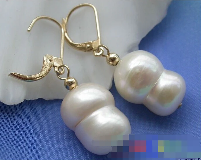 

1425 WHITE DOUBLE FRESHWATER PEARL DANGLE EARRING