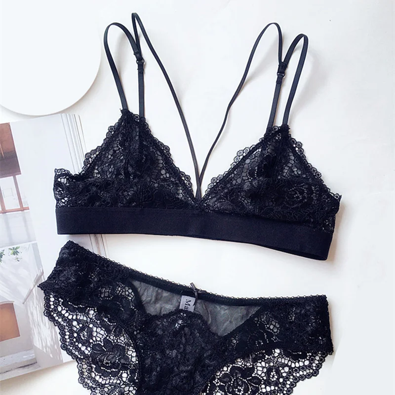 Goedkoop CINOON Franse kant full perspectief sexy 3 4 Cup bh set zonder stalen ring dunne cup dames ondergoed bralette