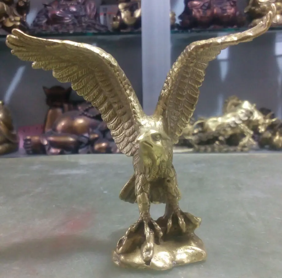 Chinese Fengshui Brass king of birds Eagle Hawk Animal sculpture Statue