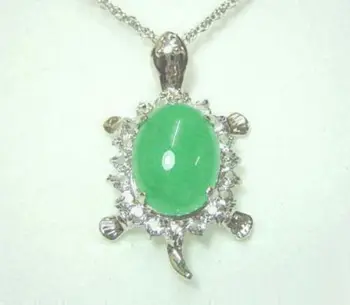 

Hot sale new Style >>>>> Green White Crystal Turtle Pendant and Necklace