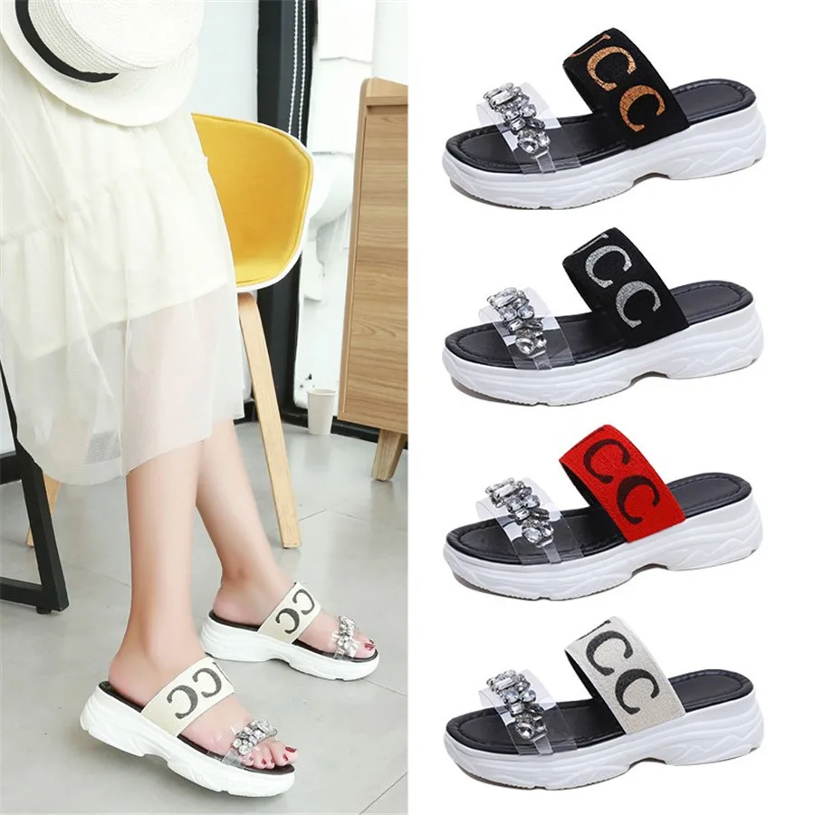 

Women Transparent Slippers Summer Casual Home Female Slippers Crystal Diamond Bling Beach Slides Sandals Flat Shoes Slip On Lady
