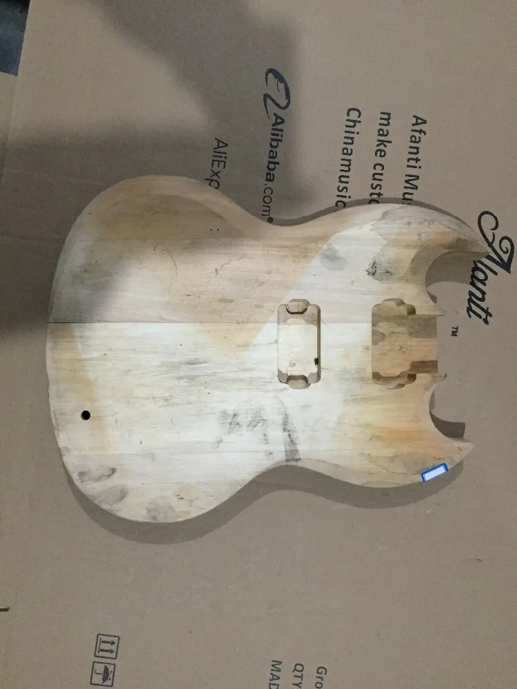 

Afanti Music Electric guitar/ DIY Electric guitar body (ADK-615)
