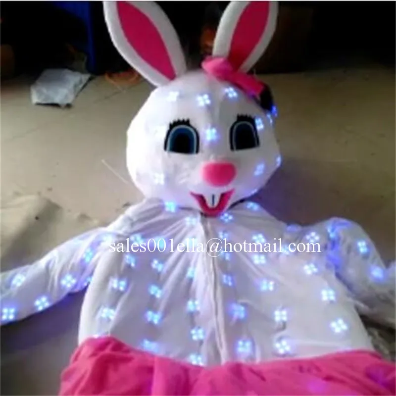 Рисунок 4 - Яркая светодиодная светящаяся кукла