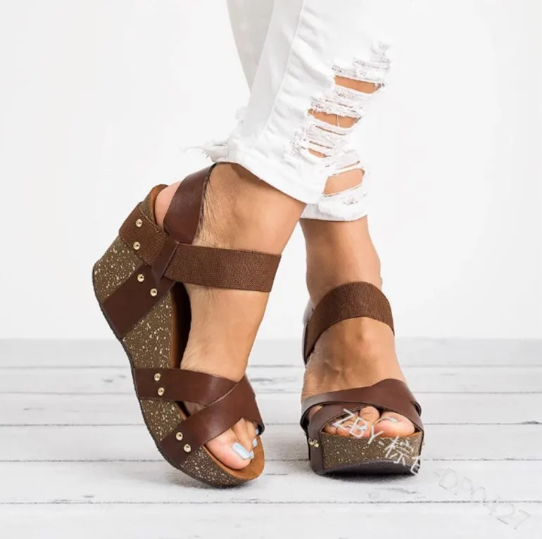 

Plus Size Gladiator PU Platform Wedges Sandals Women Solid Summer Front Rear Strap Ladies Shoes High Heels Chunky Sandals 34-43