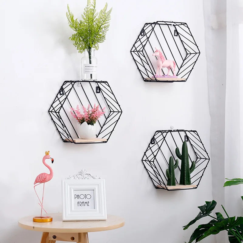 

Nordic Metal Grid Wall Hanging Shelf Rack Goods Convenient Storage Rack Holder Geometric Hexagon Figure Wall Decoration