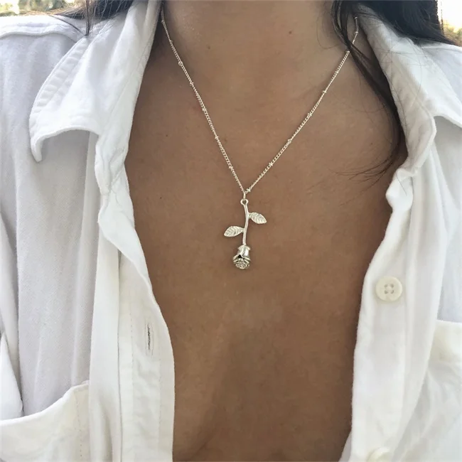 KISSWIFE Новое крошечное ожерелье сердца для женщин короткая цепочка в форме сердца кулон ожерелье подарок этническое богемское Колье чокер - Окраска металла: Silver