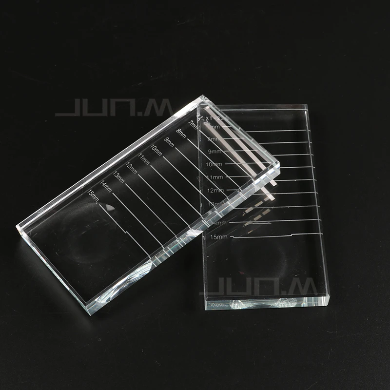 

Cuboid Eyelash Glue Holder Individual Eyelash Extension Adhesive Glue Pallet Makeup Tool For Transparent Rectangular Crystal