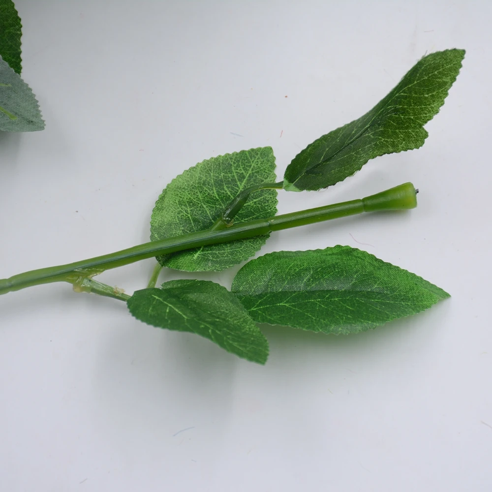 5pcs 32cm Leaf Scape Branches Artificial Flowers Bouquet For Wedding Living Room Balcony Home Decoration DIY Simulation Flowers 5pcs 32cm Leaf Scape Branches Artificial Flowers Bouquet For Wedding Living Room Balcony Home Decoration DIY Simulation Flowers