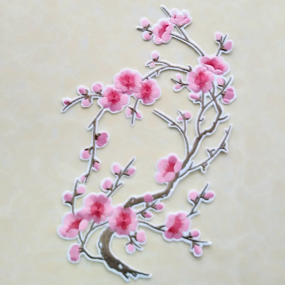 

1pc New Blooming Flower Applique Embroidered Iron on Flower Patches Sticker For Clothes Textile Craft Repair Diy Decoration