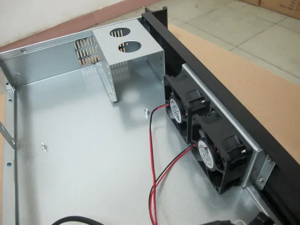 Cheap 1.5U chassis (website\VOD\mail\firewall\VPN\storage\industrial) server ITX chassis computer case Cheap 1.5U chassis (website\VOD\mail\firewall\VPN\storage\industrial) server ITX chassis computer case