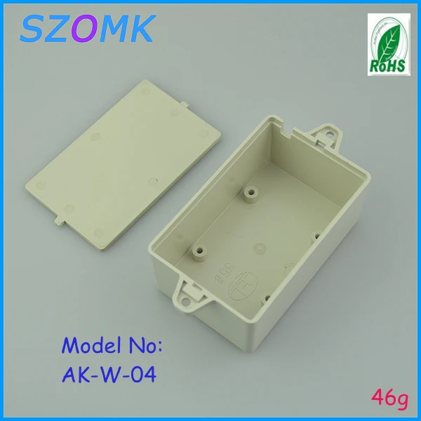plastic enclosures for equipment 01.jpg
