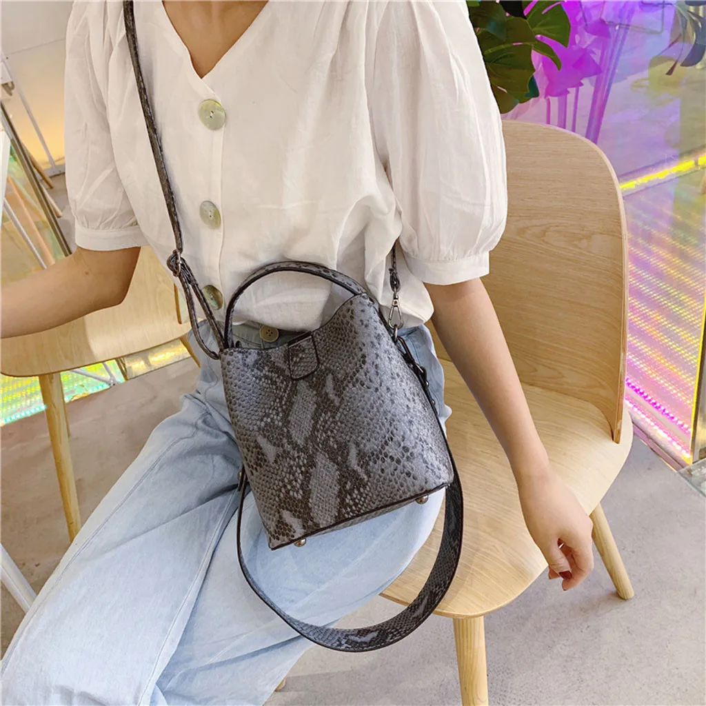 Змеиный узор роскошные сумки женские сумки дизайнерские новые сумки на плечо модные сумки через плечо