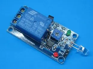 

5pcs The photodiode module relay module