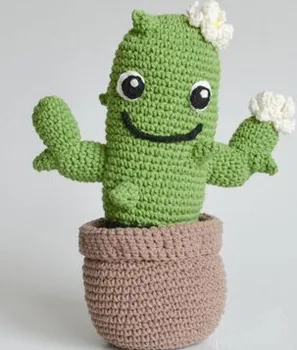 

crochet armigurumi rattle toy cactus model number 936