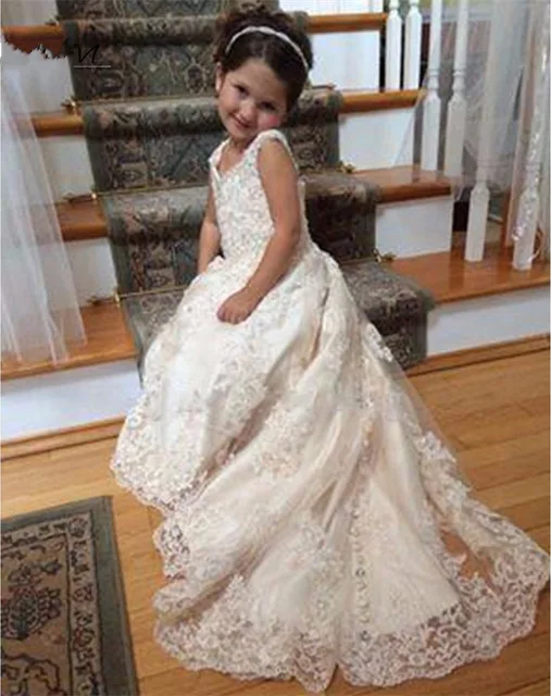 2018-New-White-Lace-Flower-Girls-Dresses-with-Train-Sequins-Appliques-Pageant-Dresses-For-Girls-First.jpg_640x640