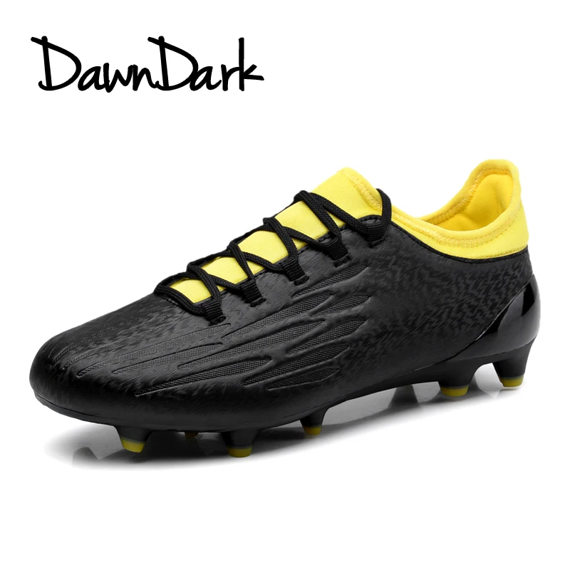 

Men Soccer Shoes Spring Summer Teenager Indoor Futsal Shoes Black Blue Lace Up Boys FG Football Boots Cheap