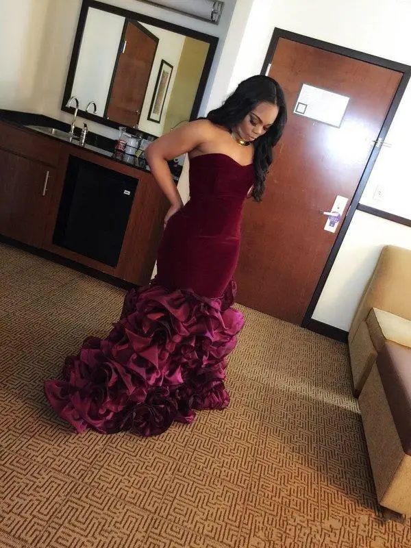 

Burgundy Robe De Soiree 2019 Mermaid Sweetheart Velvet Ruffles South African Sexy Long Prom Dresses Prom Gown Evening Dresses
