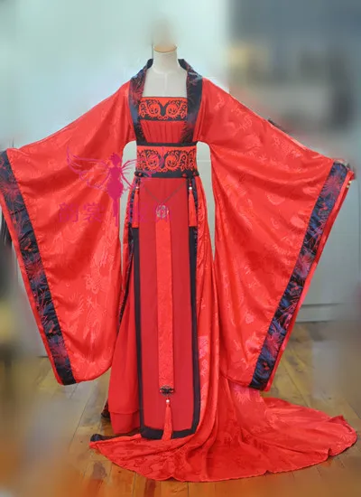 red and black hanfu
