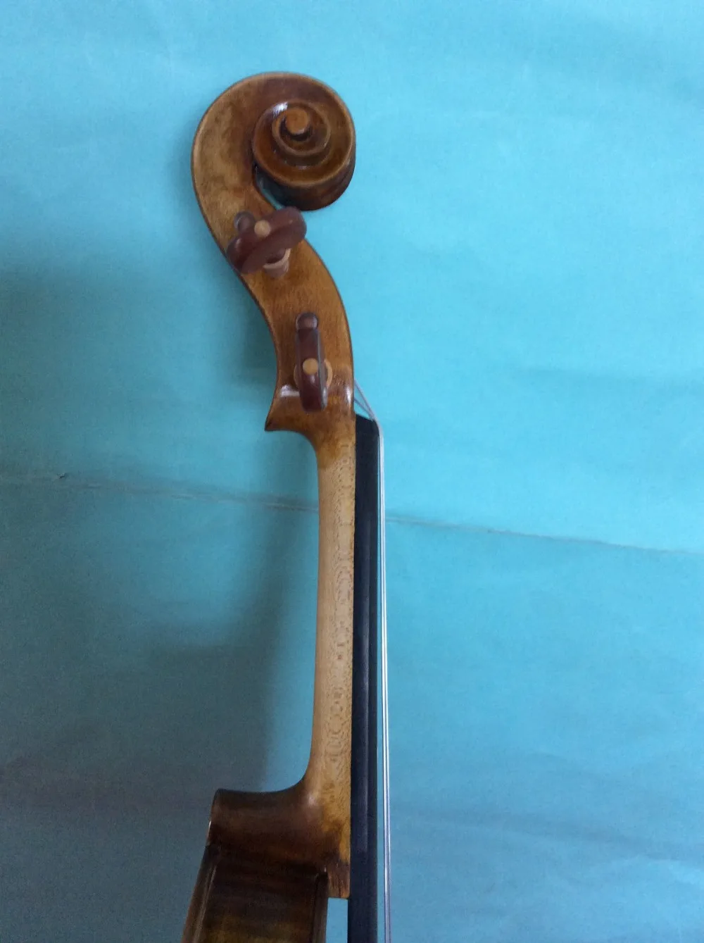 4/4 size violin Solid spruce top and maple back side no.5 antique style violin