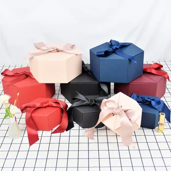 Hexagonal Gift Box With Hand Gift Covered Gift Box Customized Cosmetic Lipstick Packaging Box ежедневник chisu nilakantha bodhi culture gift box