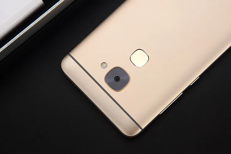 LeEco LeTV Le S3 X522 3GB RAM 32GB ROM Qualcomm Snapdragon 652 1.8GHz Octa Core 5.5 Inch In Cell FHD Screen Android 6.0 4G LTE Smartphone
