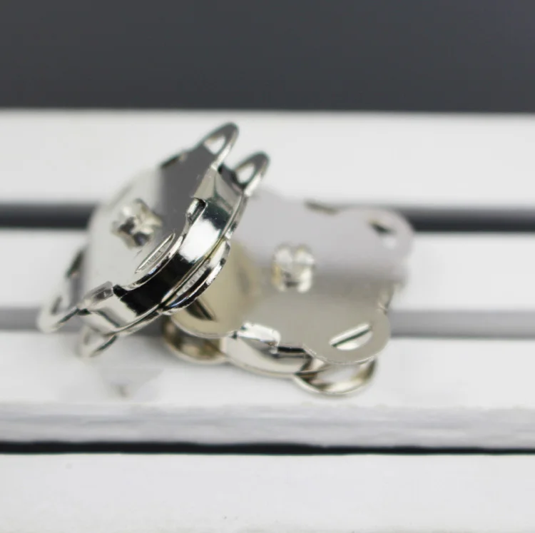 

10 Sets of 15mm Sew In Magnetic Bag Clasps Charms Fitting Clasps Hooks Flat for Sewing Craft Clothing Bag Scrapbooking