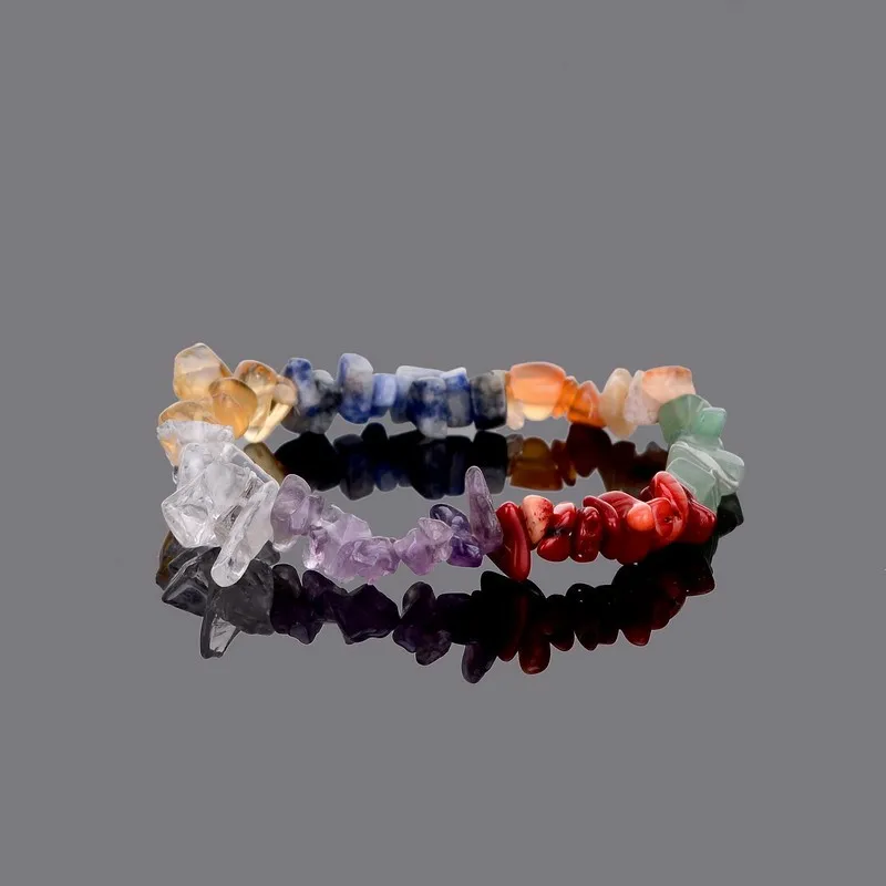 Natural 7 chakra Stones Chips Bracelets Purple Blue Red Rainbow Healing Crystal Stretchy Bracelet for Men Women