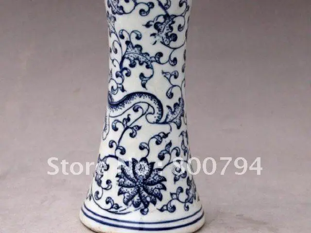 Достойный Старый династии Цин синяя и белая фарфоровая ваза