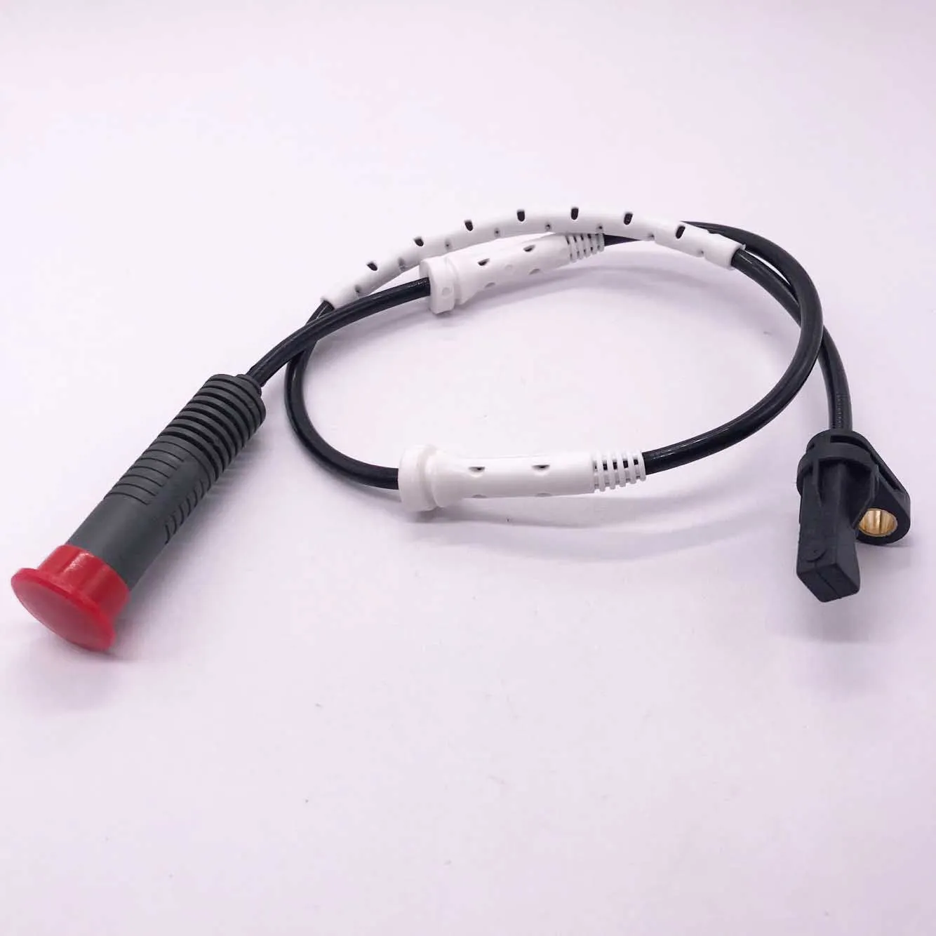 SMD ABS Датчик скорости колеса Передний левый и правый для BMW E81 E82 E87 E90 120i 325i 330i 34526760424