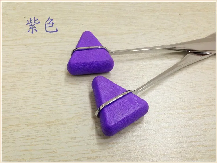 Triangle percussion hammer (1)