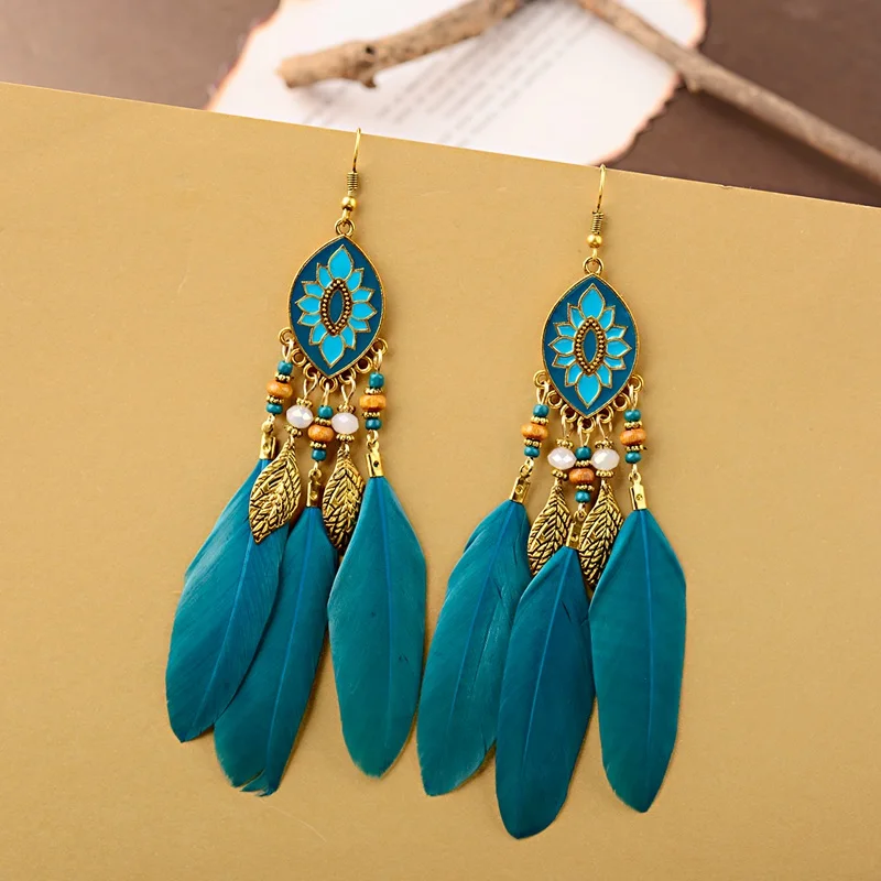 

TopHanqi 2019 Vintage Bohemia Ethnic Fringe Feather Gold Leaf Tassel Drop Earrings Women Girls Metal Geometric Statement Jewelry